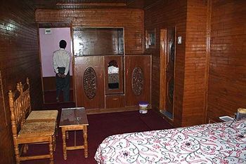 Hotel Zahgeer Continental Gulmarg Luaran gambar